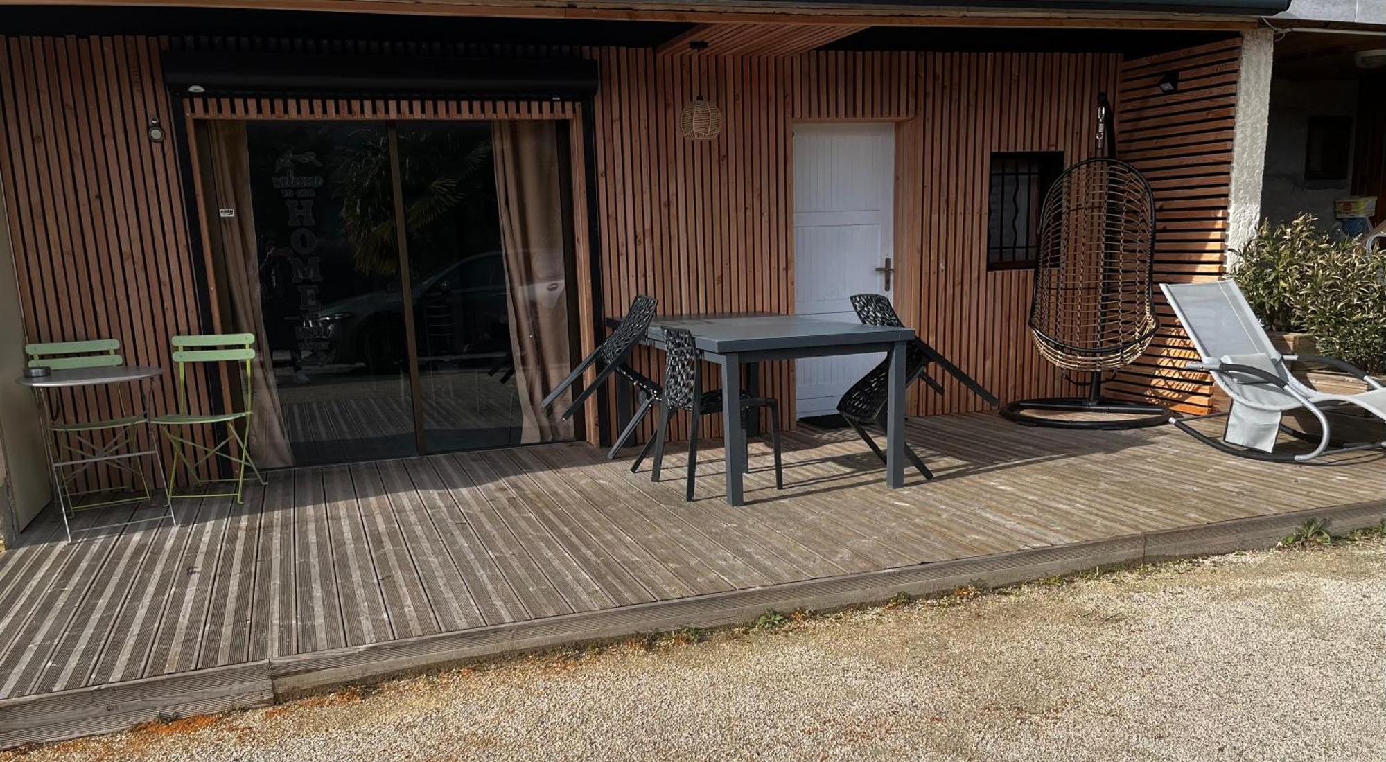 Logement Icare 5Km De Crolles, Soitec , St Lumbin Exterior photo
